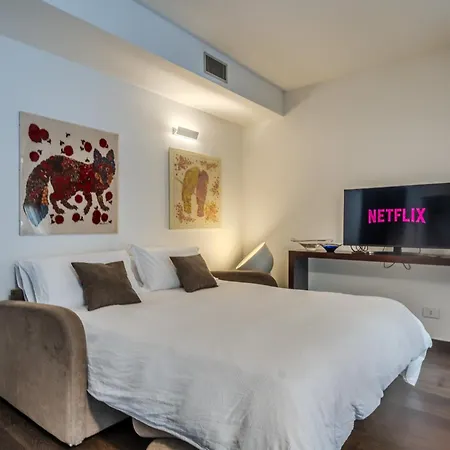 Luxury - Free Parking - Duomo-navigli Daire Milano