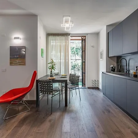 Luxury - Free Parking - Duomo-navigli Apartment